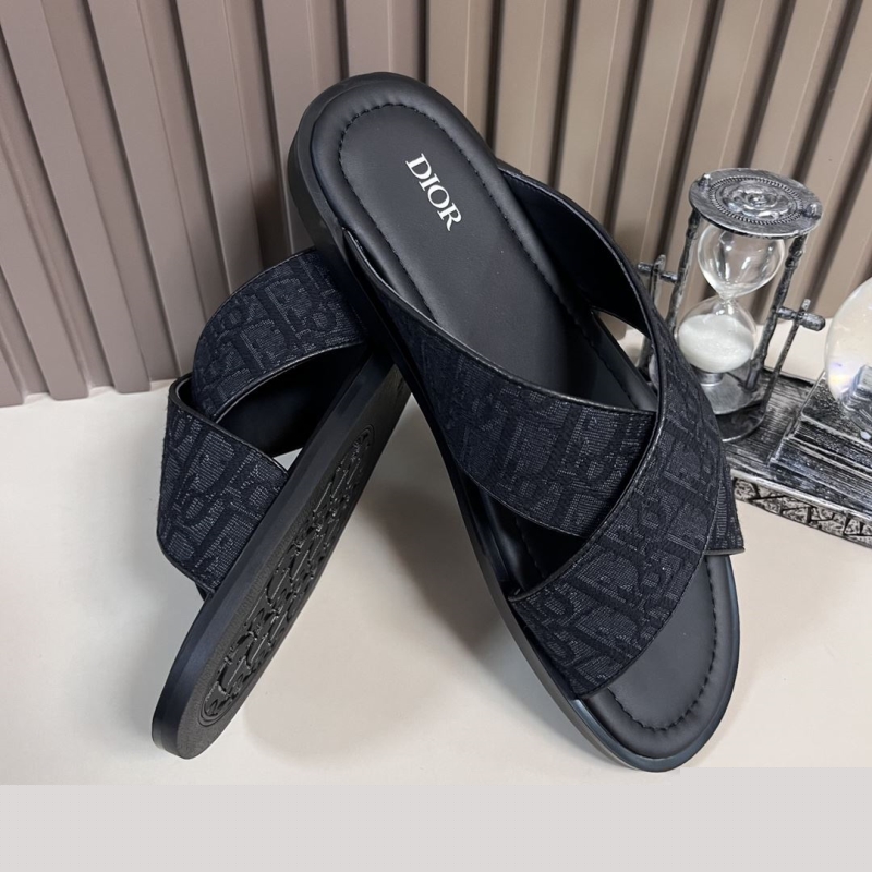 ch**an D*or slippers